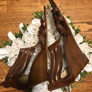 Tan Bandolino Sandal